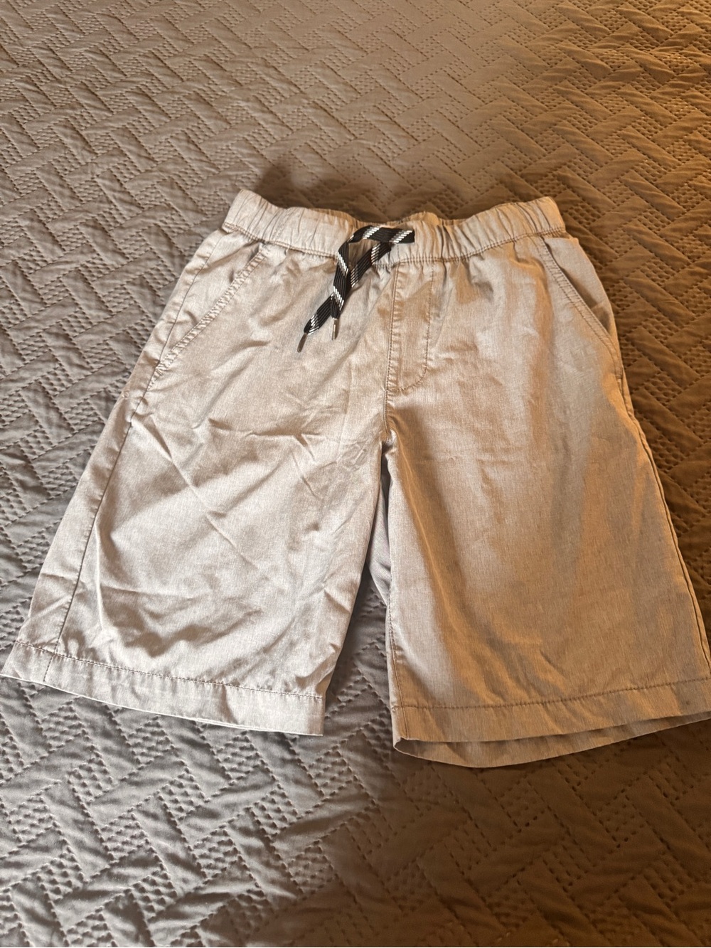Old Navy Boy’s light Gray Elastic-Waist Drawstring Shorts